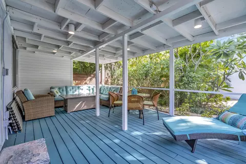314 S M St, Lake Worth Beach, FL 33460