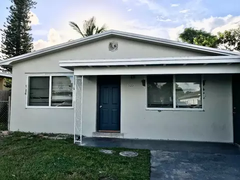 523 S D St, Lake Worth Beach, FL 33460