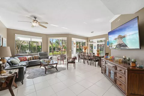 7546 La Paz Blvd #108, Boca Raton, FL 33433