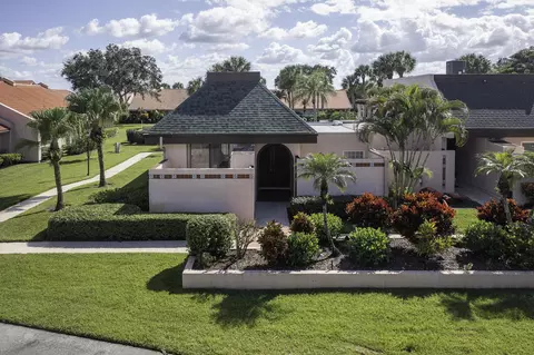 3319 SE La Prado Ct, Port Saint Lucie, FL 34952