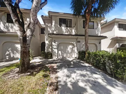 6350 Longboat W #102, Boca Raton, FL 33433