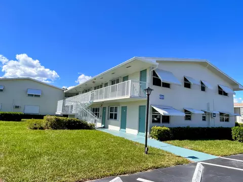 620 Horizons W #111, Boynton Beach, FL 33435