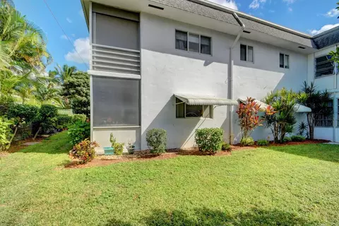 2840 Cynthia Ln #103, Lake Worth Beach, FL 33461