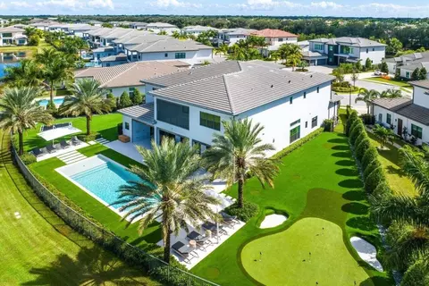 9673 Vescovato Way, Boca Raton, FL 33496