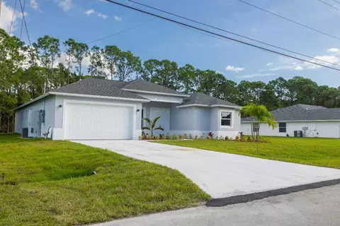 6009 NW Wesley Rd, Port Saint Lucie, FL 34986