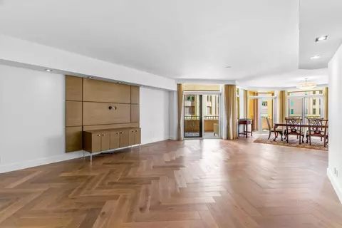 300 SE 5th Ave #3080, Boca Raton, FL 33432