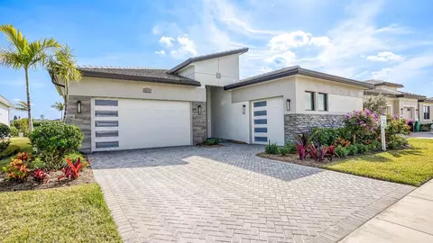 9225 SW Bethpage Way, Port St Lucie, FL 34986