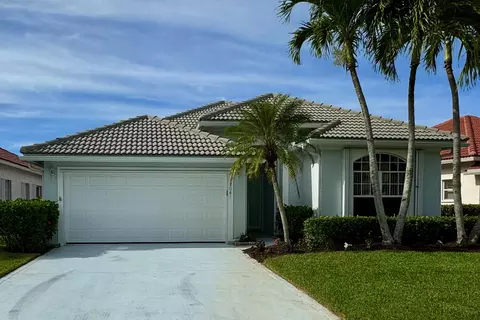 5081 SE Devenwood Way, Stuart, FL 34997