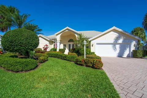 10320 Inverness Way, Port Saint Lucie, FL 34986