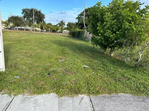 115 SW 5th, Delray Beach, FL 33444