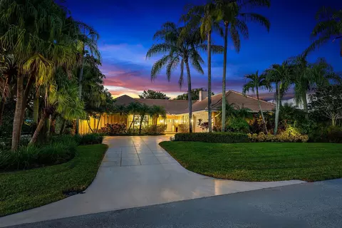 29 Glencairn Rd, Palm Beach Gardens, FL 33418