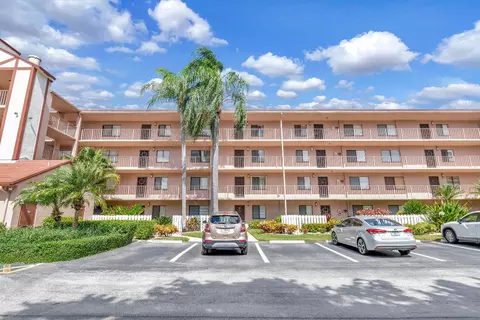 7281 Amberly Ln #307, Delray Beach, FL 33446