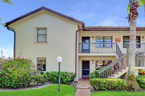 7586 Tahiti Ln #103, Lake Worth, FL 33467