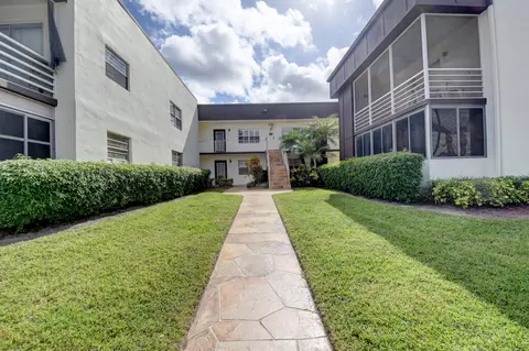 708 Normandy O, Delray Beach, FL 33484