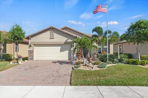 181 SE Courances Dr, Port Saint Lucie, FL 34984