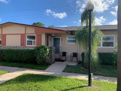 2991 Crosley Dr W #B, West Palm Beach, FL 33415