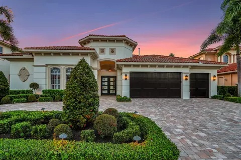 611 Hermitage Cir, Palm Beach Gardens, FL 33410
