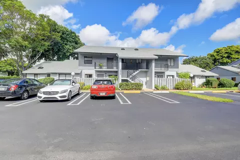 2425 SW 22 Ave #201C, Delray Beach, FL 33445