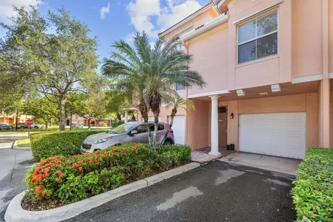 2022 Alta Meadows Ln #602, Delray Beach, FL 33444