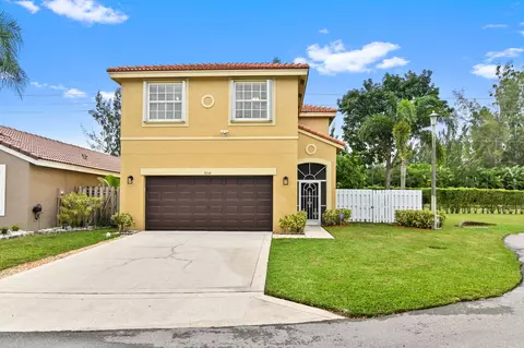 7854 Springfield Lake Dr, Lake Worth, FL 33467