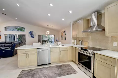 9774 Arbor View Dr S, Boynton Beach, FL 33437