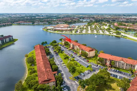 13101 SW 11th Ct #409B, Pembroke Pines, FL 33027