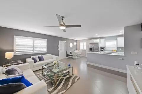 5 Seville A, Delray Beach, FL 33446