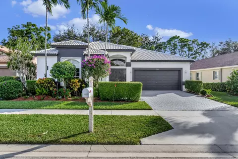 5862 Seashell Ter, Boynton Beach, FL 33437