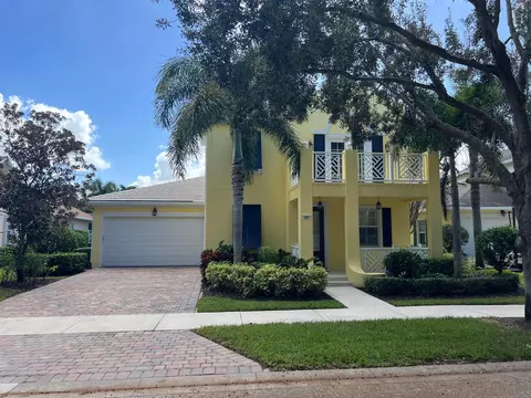 481 Caravelle Dr, Jupiter, FL 33458