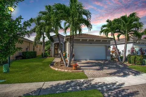 266 SW Manatee Springs Way, Port Saint Lucie, FL 34986
