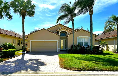 121 NW Lawton Rd, Port Saint Lucie, FL 34986