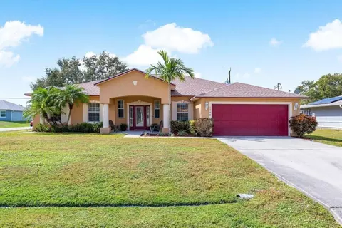 1798 SW Cameo Blvd, Port Saint Lucie, FL 34953