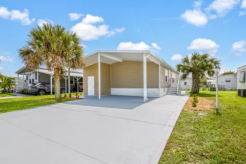 883 Cashew Cir, Barefoot Bay, FL 32976