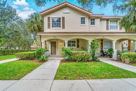 4611 Highgate Dr #B, Delray Beach, FL 33445
