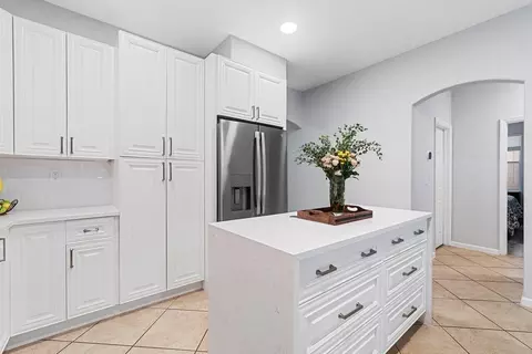 5069 Sancerre Cir, Lake Worth, FL 33463