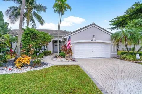 7871 Rockford Rd, Boynton Beach, FL 33472