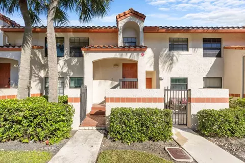 608 Congressional Way, Deerfield Beach, FL 33442