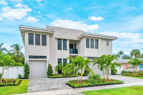 425 NE 14th St, Boca Raton, FL 33432