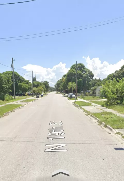 000 N 19th St, Fort Pierce, FL 34950