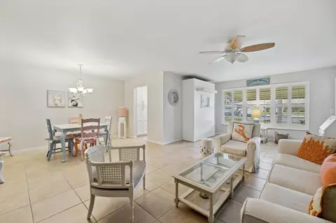 1010 E Circle Ter #B, Delray Beach, FL 33445