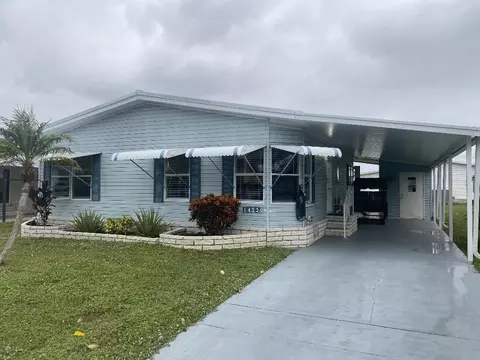 14220 Isla Flores Ave, Fort Pierce, FL 34951