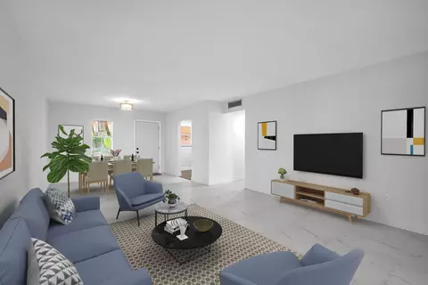 2840 Somerset Dr #205M, Lauderdale Lakes, FL 33311