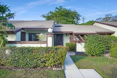 497 Iron Forge Ct, Royal Palm Beach, FL 33411