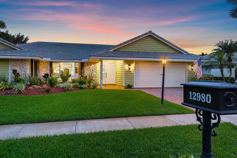 12980 La Rochelle Cir, Palm Beach Gardens, FL 33410