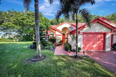 7869 Lexington Club Blvd #A, Delray Beach, FL 33446