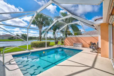 10652 SW Hartwick Dr, Port Saint Lucie, FL 34987