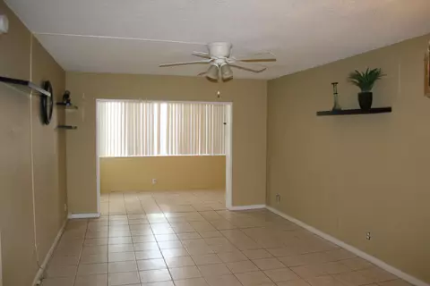 3110 Holiday Springs Blvd #103, Margate, FL 33063