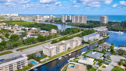 750 NE Spanish River Blvd #2040, Boca Raton, FL 33431