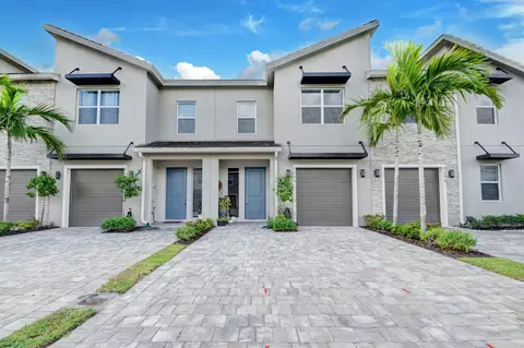 8694 Via Mar Rosso, Lake Worth, FL 33467