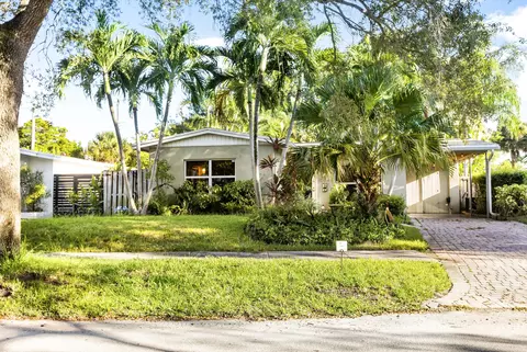 304 W Park Dr, Fort Lauderdale, FL 33315